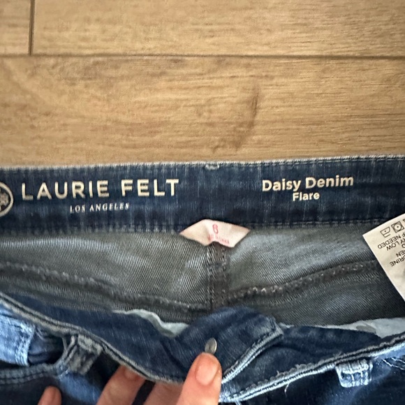 Laurie Felt Daisy Flare Jean - Picture 5 of 5